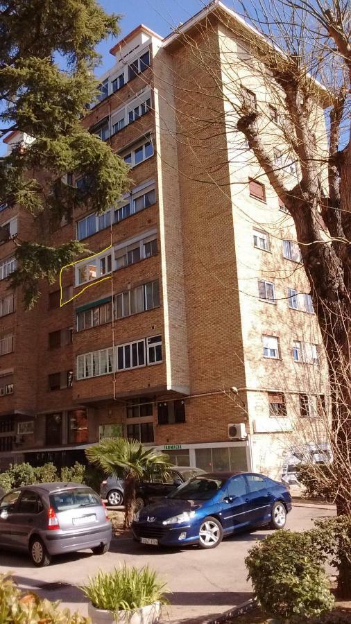 Apartamento "La Bombilla" Apartment Madrid Exterior photo