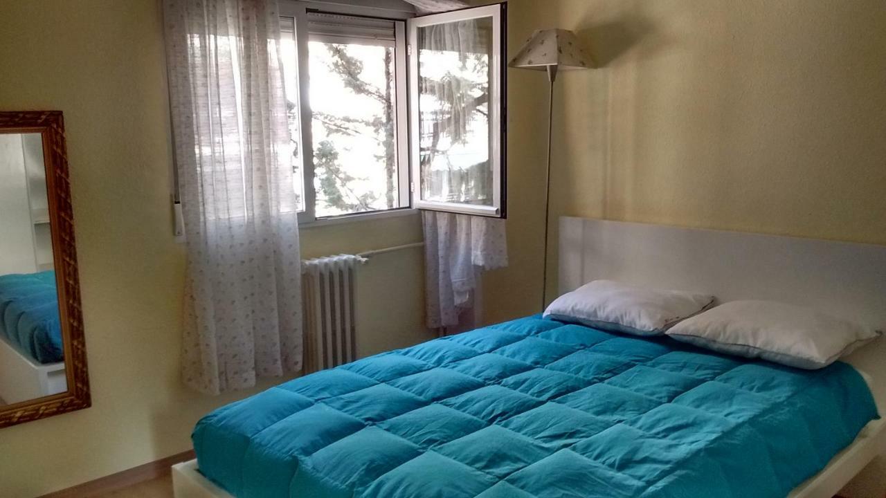 Apartamento "La Bombilla" Apartment Madrid Exterior photo