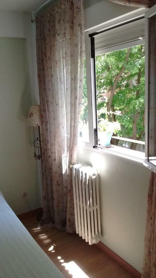 Apartamento "La Bombilla" Apartment Madrid Exterior photo
